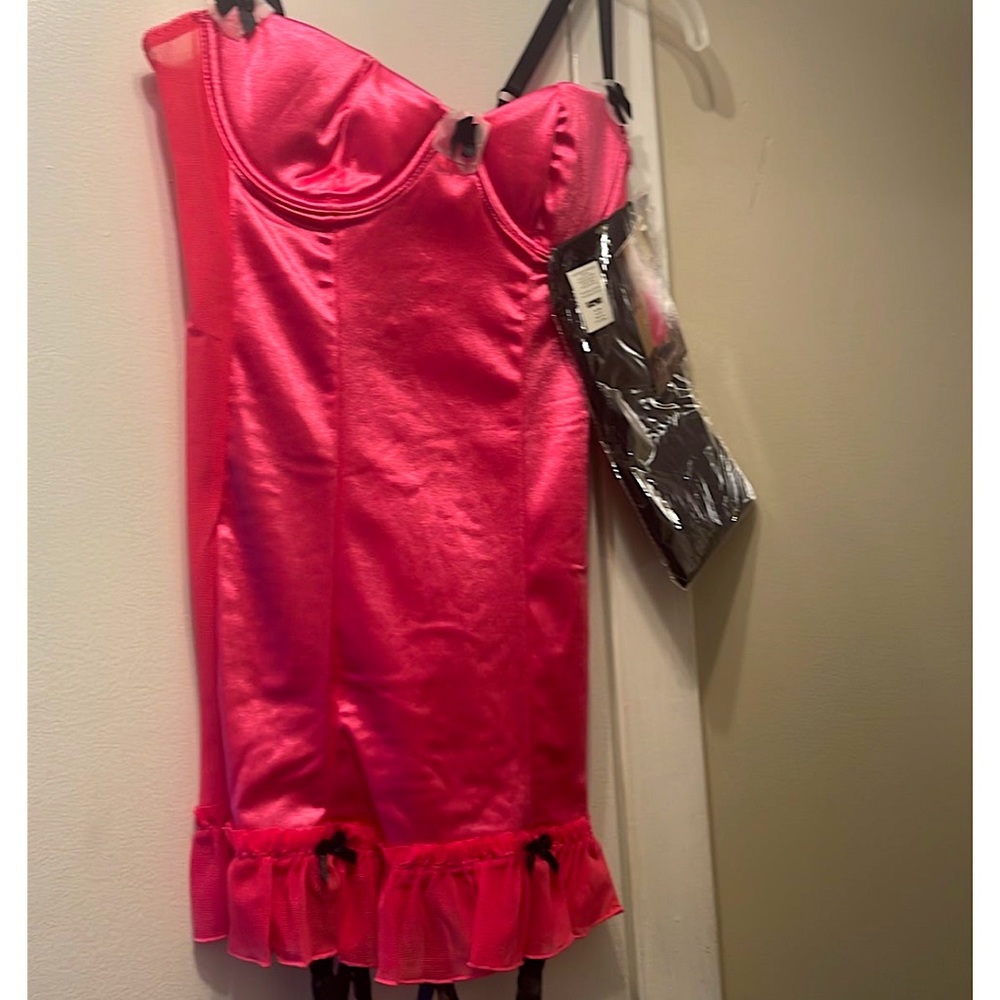 Dream girl lingerie pink.